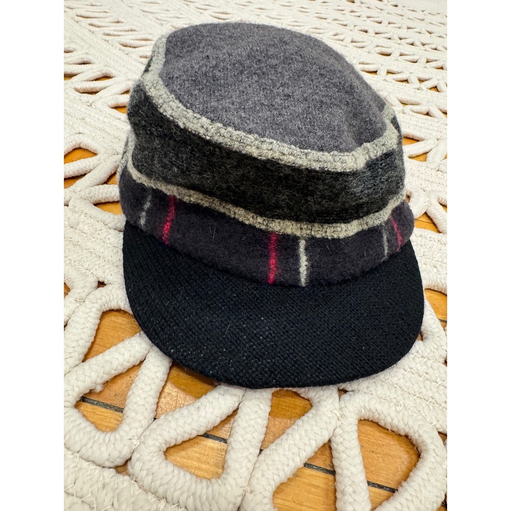 XOB Hat made from recycled sweaters Sz‎ One Size